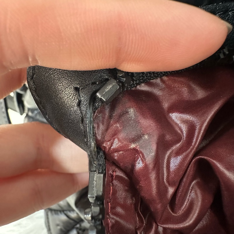 Chanel 黑尼龍銀鏈cocoon 肩背包-31