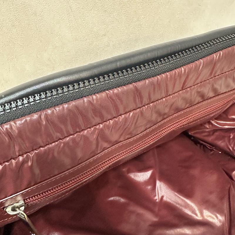 Chanel 黑尼龍銀鏈cocoon 肩背包-47