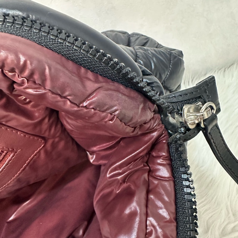 Chanel 黑尼龍銀鏈cocoon 肩背包-48