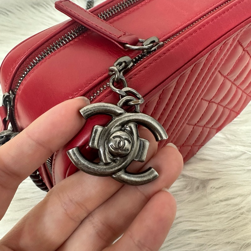 Chanel 櫻桃紅牛皮銀鏈雙層相機包-19