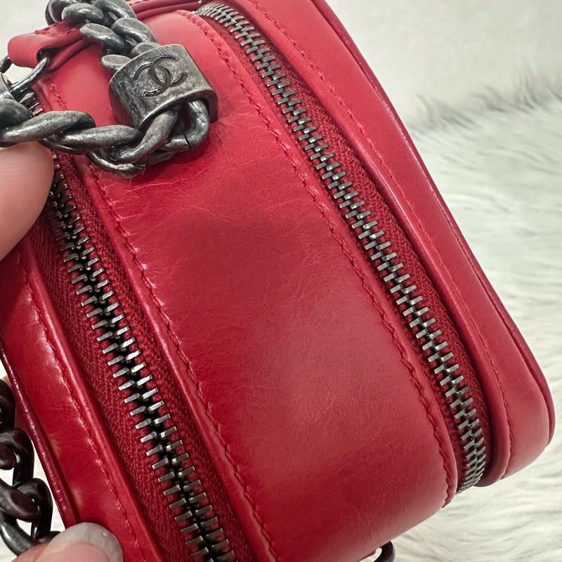 Chanel 櫻桃紅牛皮銀鏈雙層相機包-21