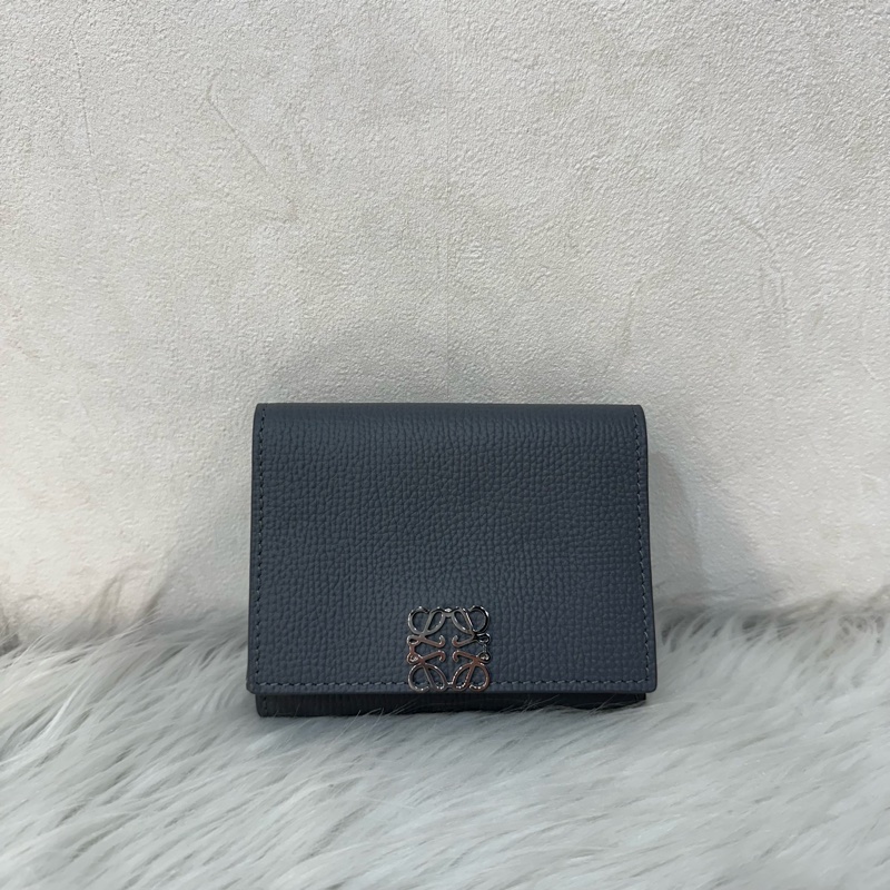 Loewe 821TR2X02 大象灰銀LOGO三折錢包-0
