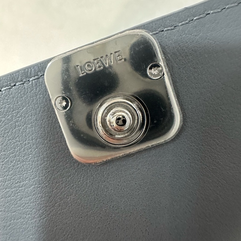 Loewe 821TR2X02 大象灰銀LOGO三折錢包-20