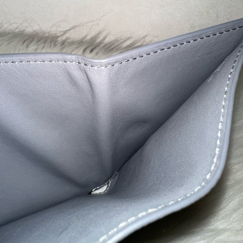 Loewe 821TR2X02 大象灰銀LOGO三折錢包-36