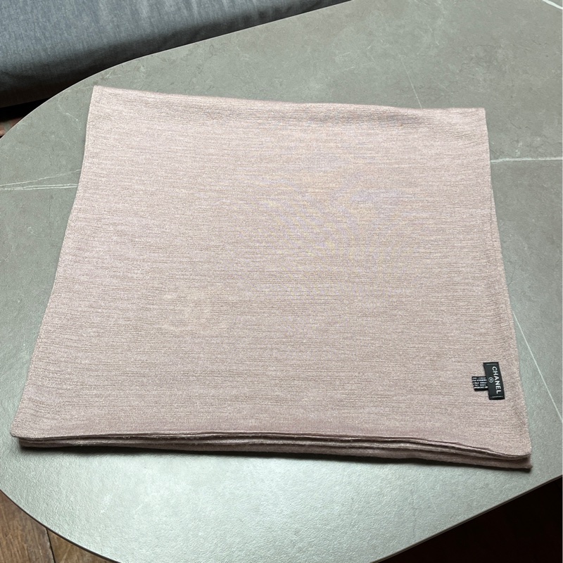 莉亞精品♡ Chanel 水鑽雙C 蜜豆色 圍巾 二手美品-5