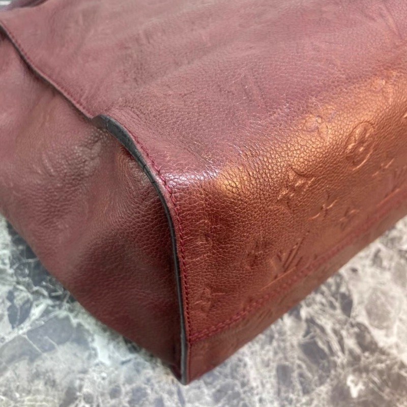 LV手提斜挎包-13