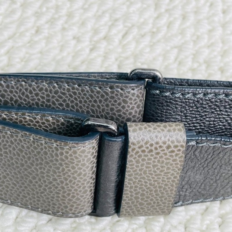 chanel  香奈兒 17開 珍珠魚皮劍橋包 劉雯同款 配做舊銀色鏈條和五金 珍珠魚皮質感超好，搭配銀色鏈條很有質感 可單肩斜挎包-22