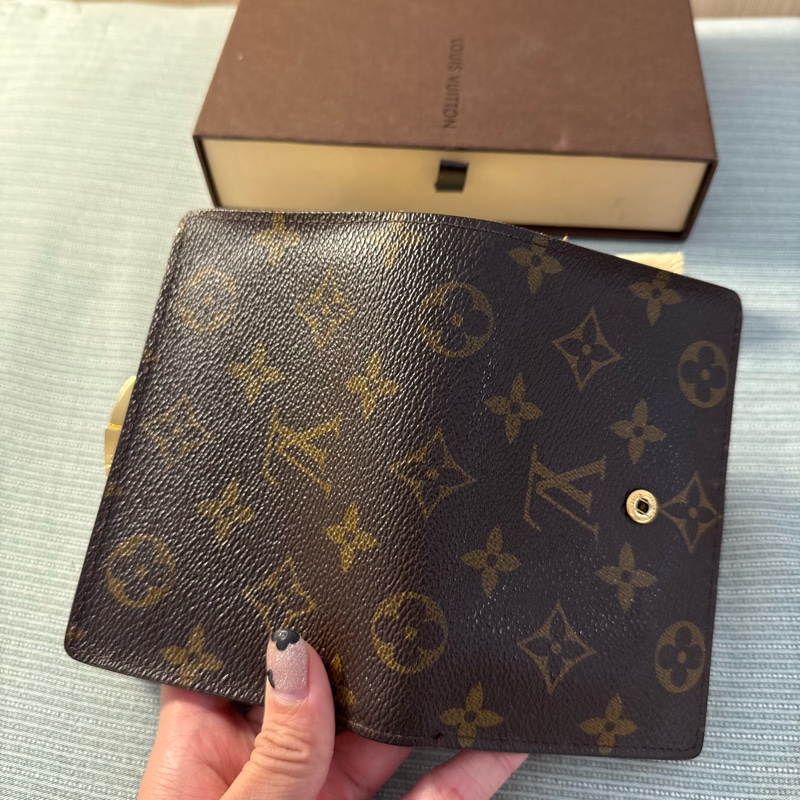 Louis Vuitton Monogram 經典中夾 ｜LV老花皮夾-4