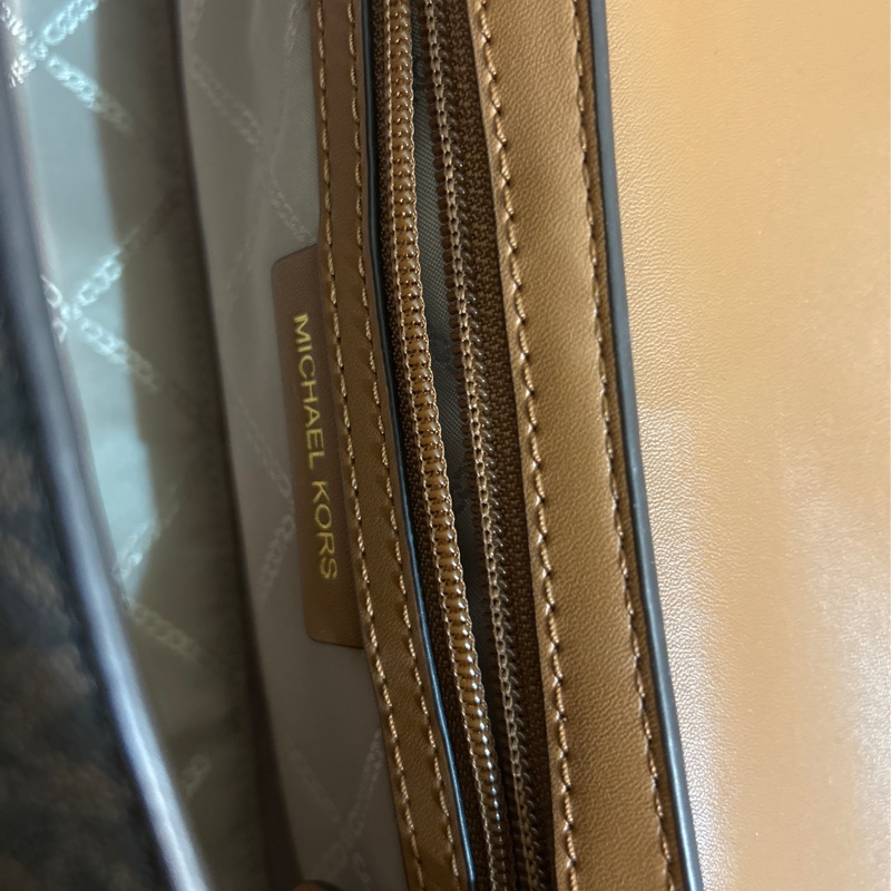 MICHAEL KORS Leather Satchel Crossbody Bag肩背包-2