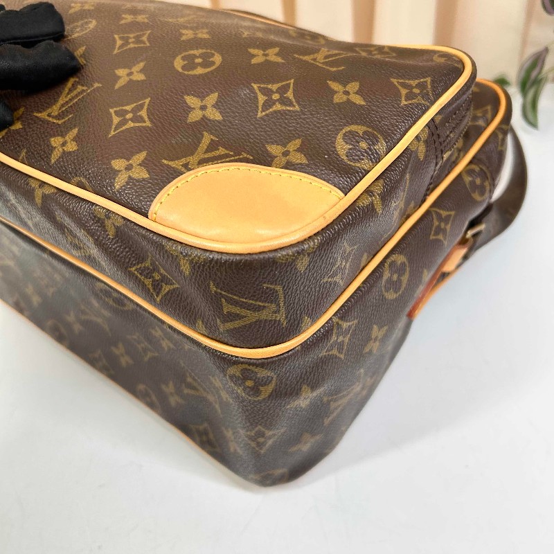 LV 路易威登老花大號橫版雙層相機包 中性款，男女都可駕馭，可單肩可斜挎，簡約百搭，不挑身材，酷帥街頭範兒~雙層實用大口袋設計，自重輕，容量大，通勤出遊都不在話下-9