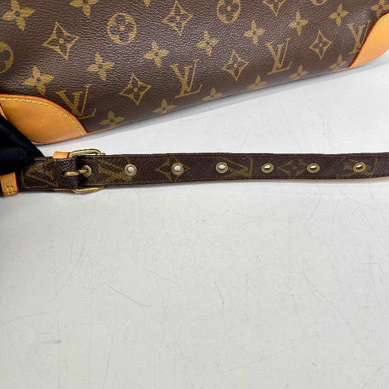 LV 路易威登老花大號橫版雙層相機包 中性款，男女都可駕馭，可單肩可斜挎，簡約百搭，不挑身材，酷帥街頭範兒~雙層實用大口袋設計，自重輕，容量大，通勤出遊都不在話下-20