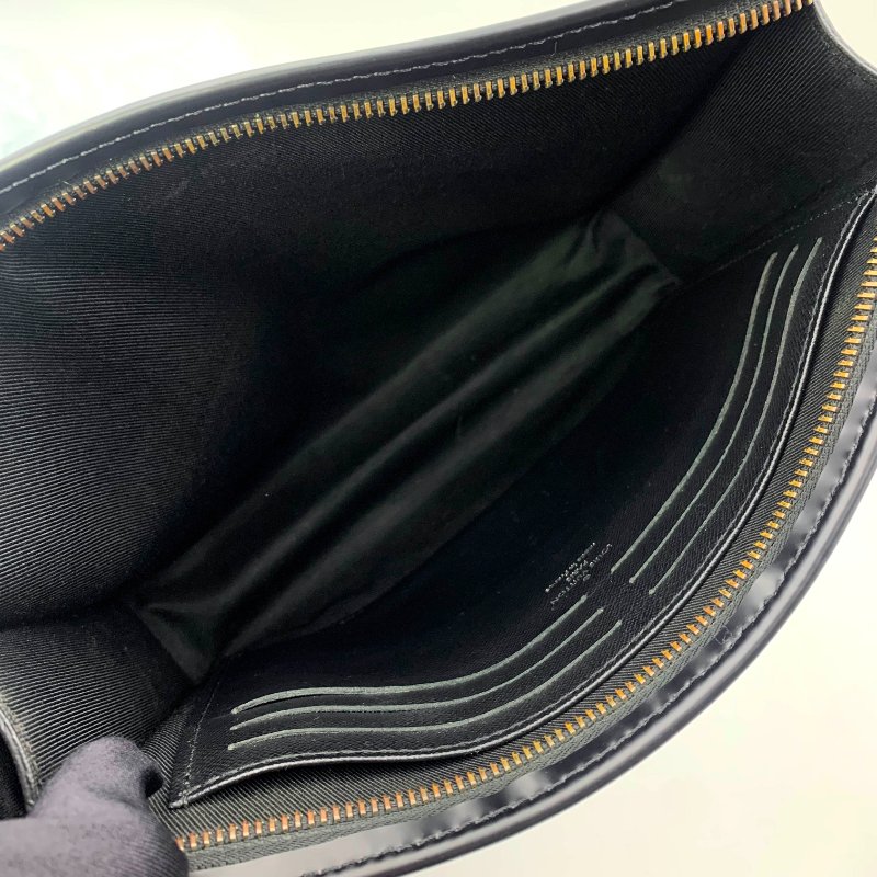 Louis Vuitton Pochette Voyage MM系列，路易威登，黑金剛老花手拿包，現貨，真品，正品，免運-13