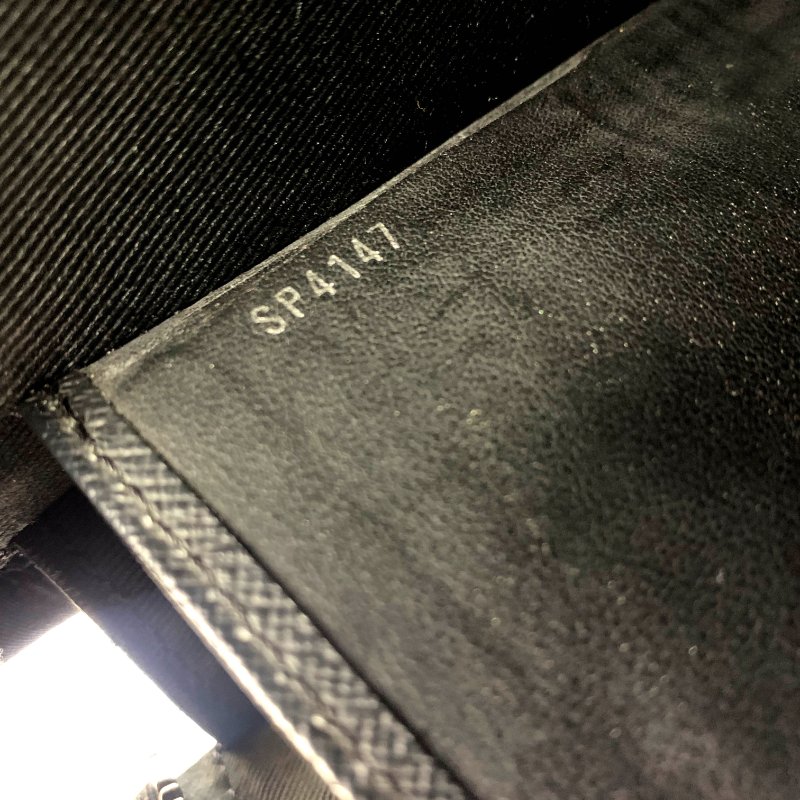 Louis Vuitton Pochette Voyage MM系列，路易威登，黑金剛老花手拿包，現貨，真品，正品，免運-16