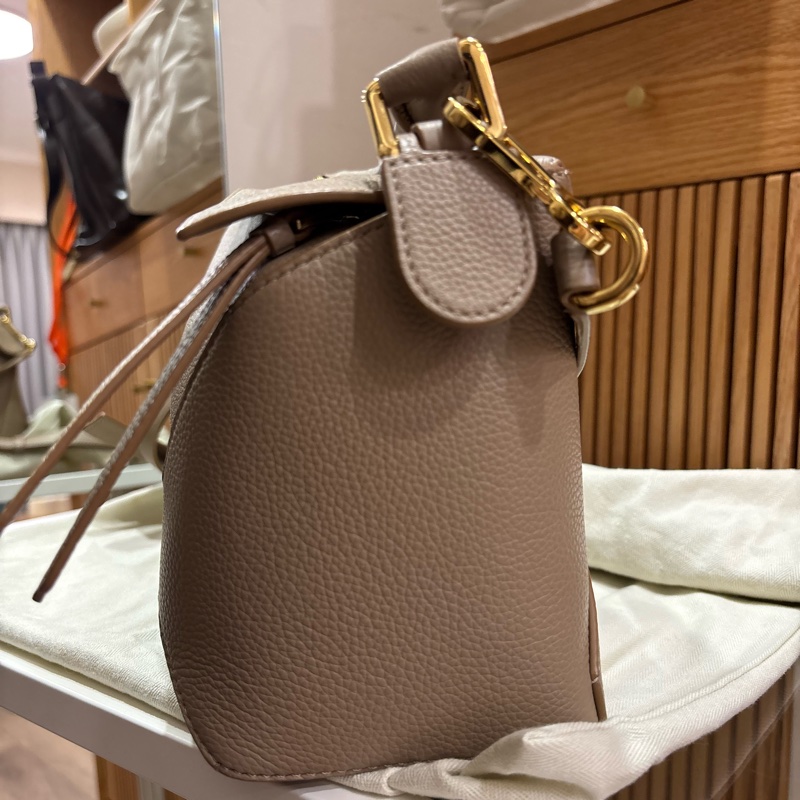 LOEWE Puzzle Small - sand 沙色-1