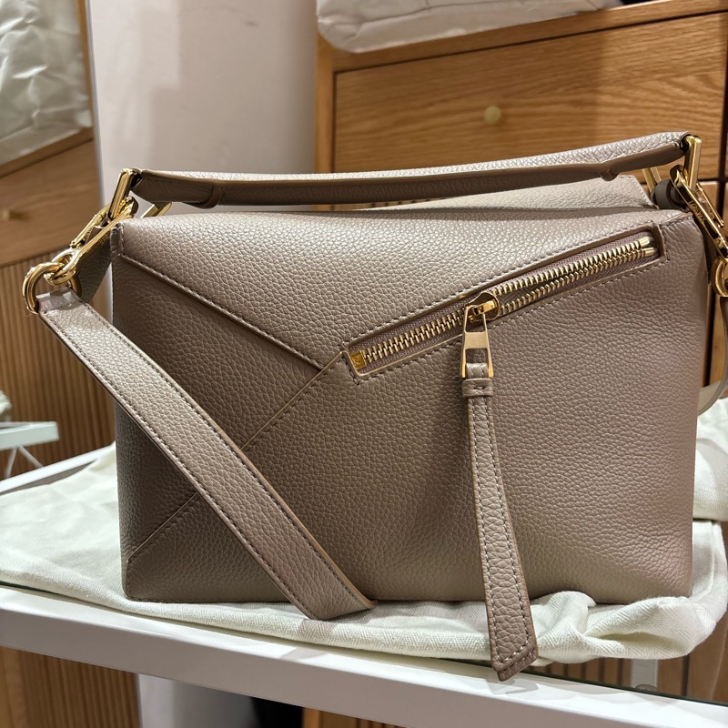 LOEWE Puzzle Small - sand 沙色-2