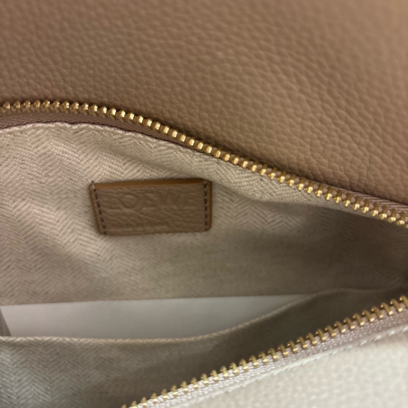 LOEWE Puzzle Small - sand 沙色-9