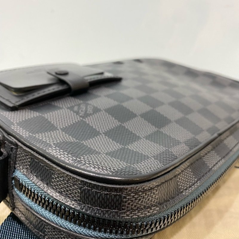 Louis Vuitton 黑棋盤格帆布拉鍊郵差包-12