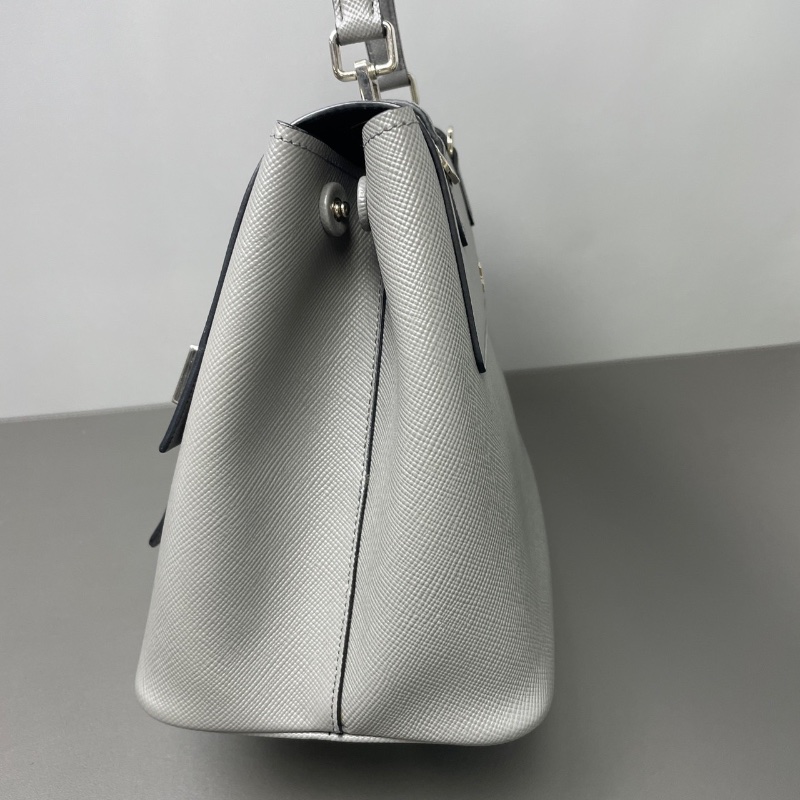 Prada turn lock 系列手提公事包 牙籤紋牛皮29*22*15  98新配件塵袋-5