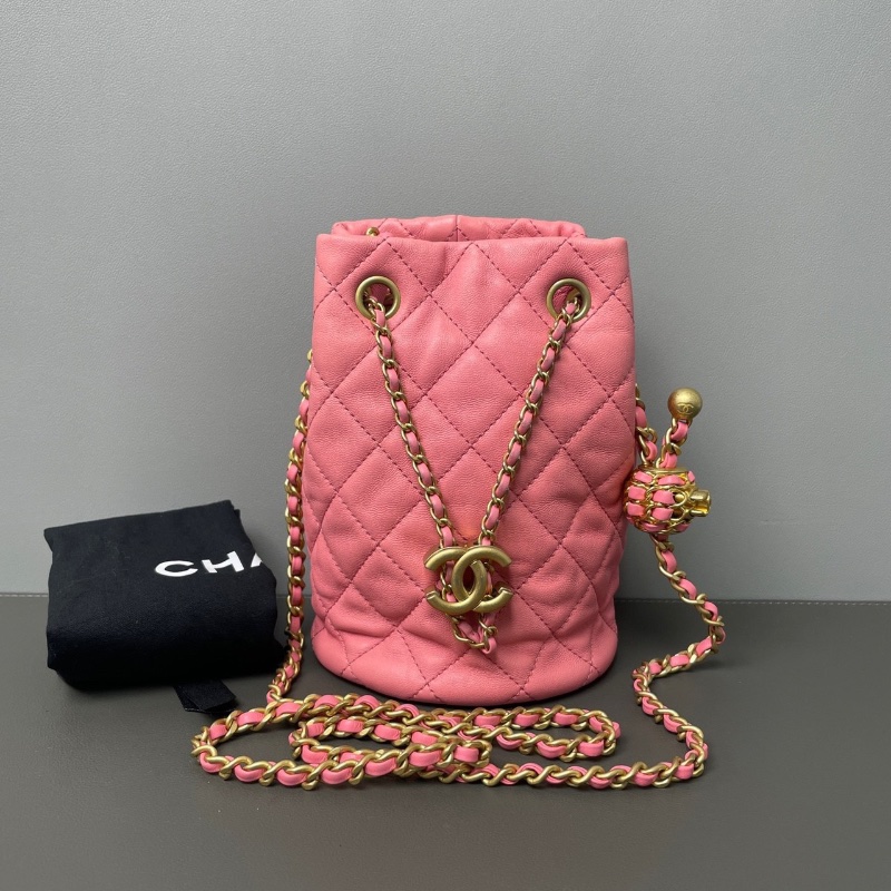 Chanel 珊瑚粉核桃金球 小水桶包 可調節長度 芯片款 12*16  98新配件塵袋-1