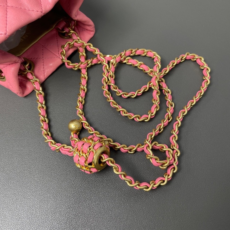 Chanel 珊瑚粉核桃金球 小水桶包 可調節長度 芯片款 12*16  98新配件塵袋-3