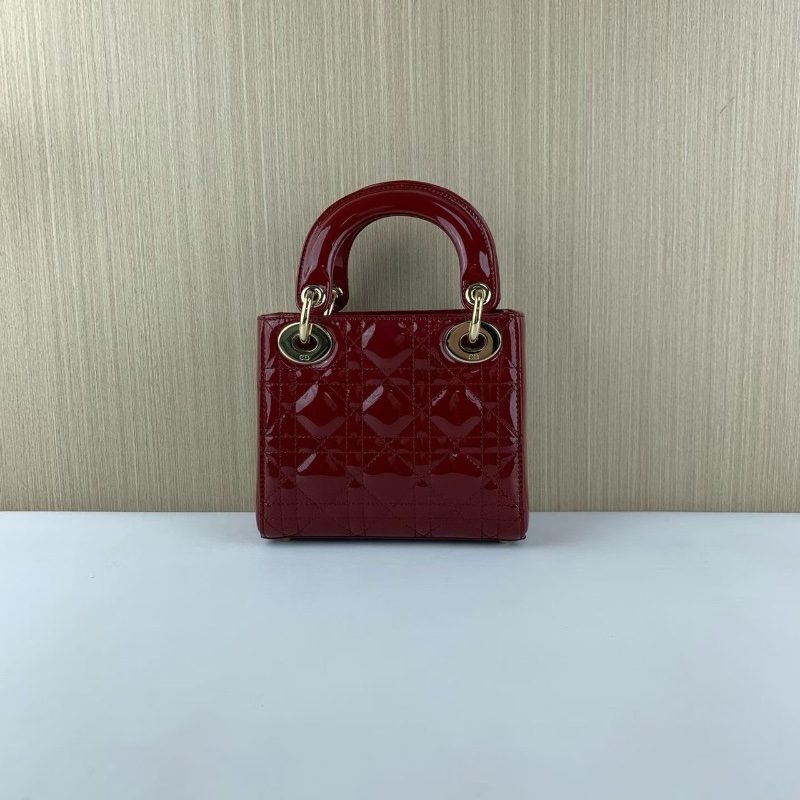 Dior  lady Dior 三格 紅色 漆皮黛妃包17*7*15 99新配件塵袋盒子-7