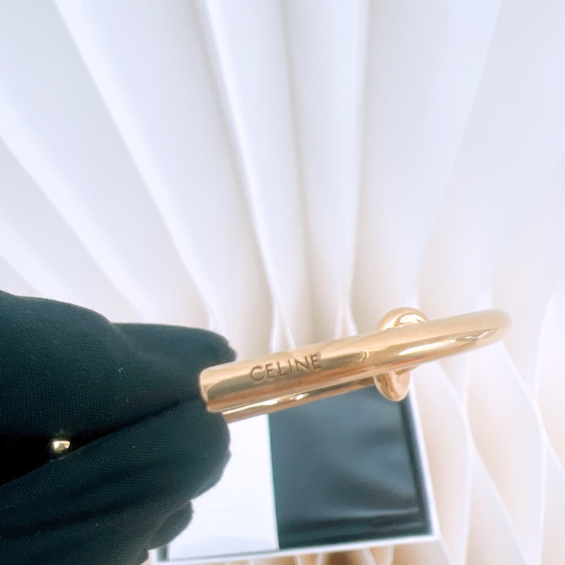 Celine knot 金色繩結手鐲 C1碼-5
