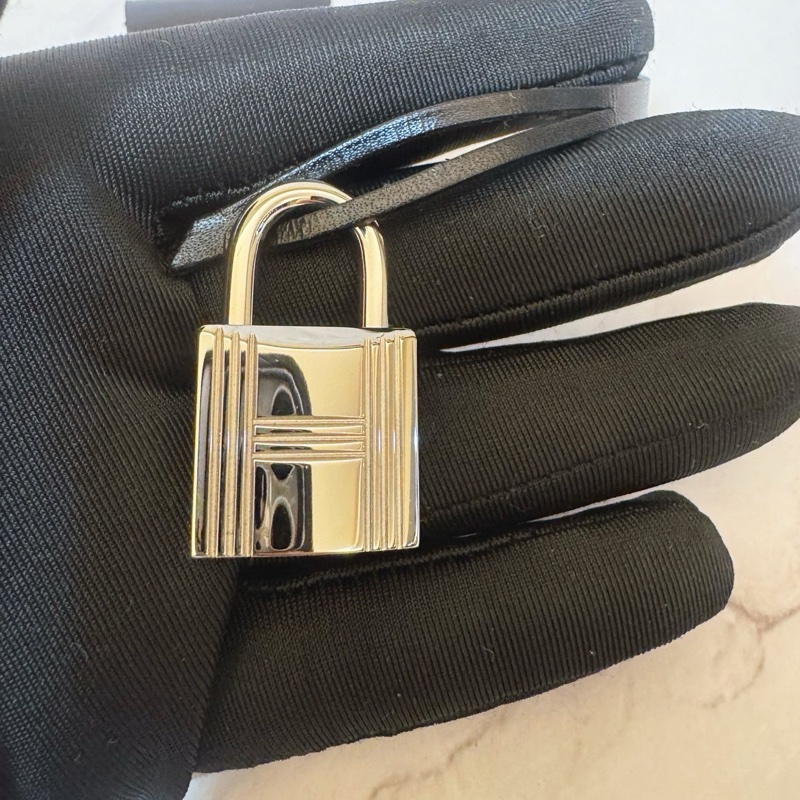 JK國際二手精品✨全新Hermes Herbag39-23