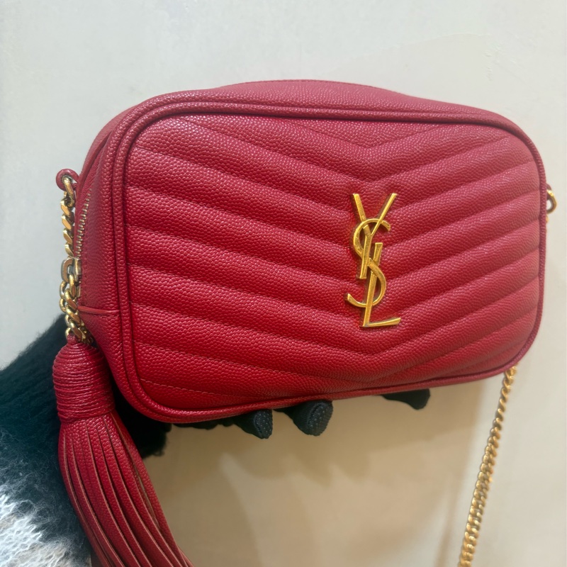 ysl 紅色金扣魚子醬流蘇相機包-0