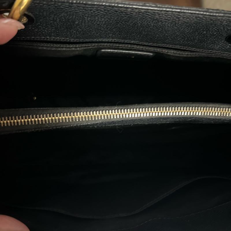 已絕版 CHANEL 黑色荔枝紋牛皮GST  豆腐包-3