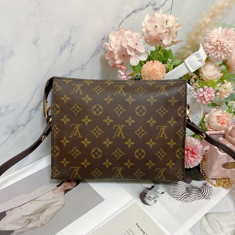 LV M47542 26梳洗包手拿包鏈條包🏅-4