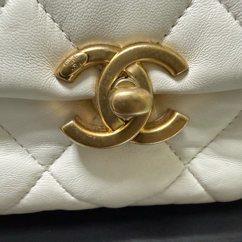 CHANEL FLAG BAG SHOULDER BAG-1