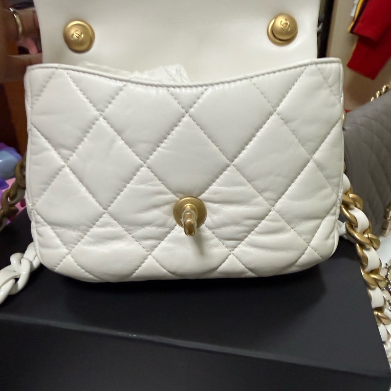 CHANEL FLAG BAG SHOULDER BAG-13