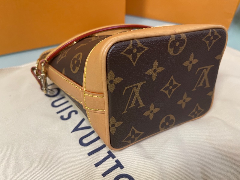 LV Louis Vuitton M81266 Nano Noé 小水桶包【晶片款】-8