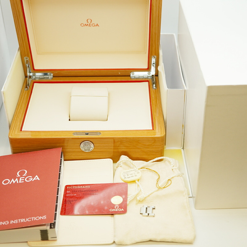 歐米茄海馬系列 231.10.44.50.04.001 白色錶盤男士腕錶-1