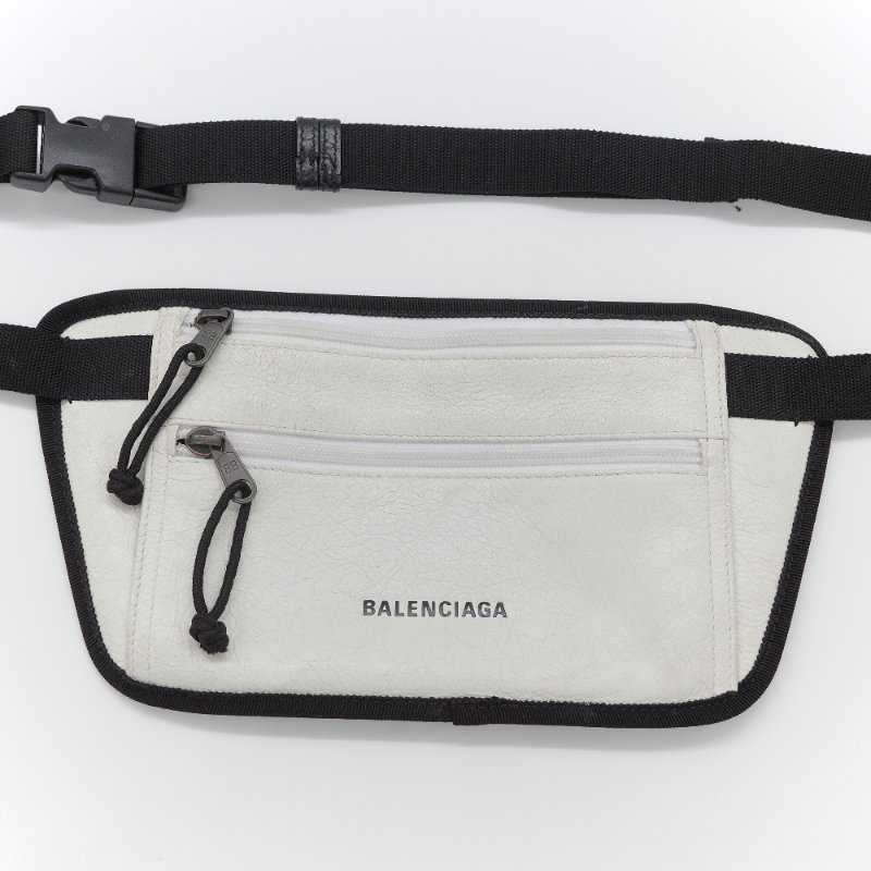 Balenciaga 巴黎世家 Weekend 白色 皮革 腰包-1