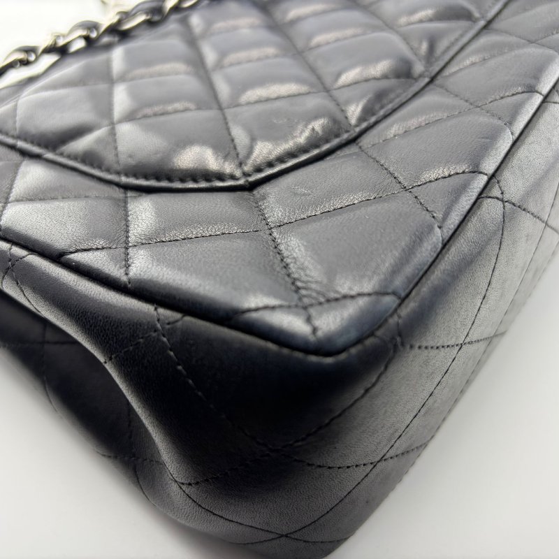 Chanel Classic Flap Jumbo 菱格紋雙蓋手袋-9