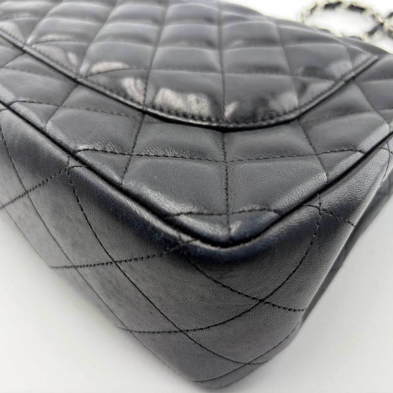 Chanel Classic Flap Jumbo 菱格紋雙蓋手袋-11