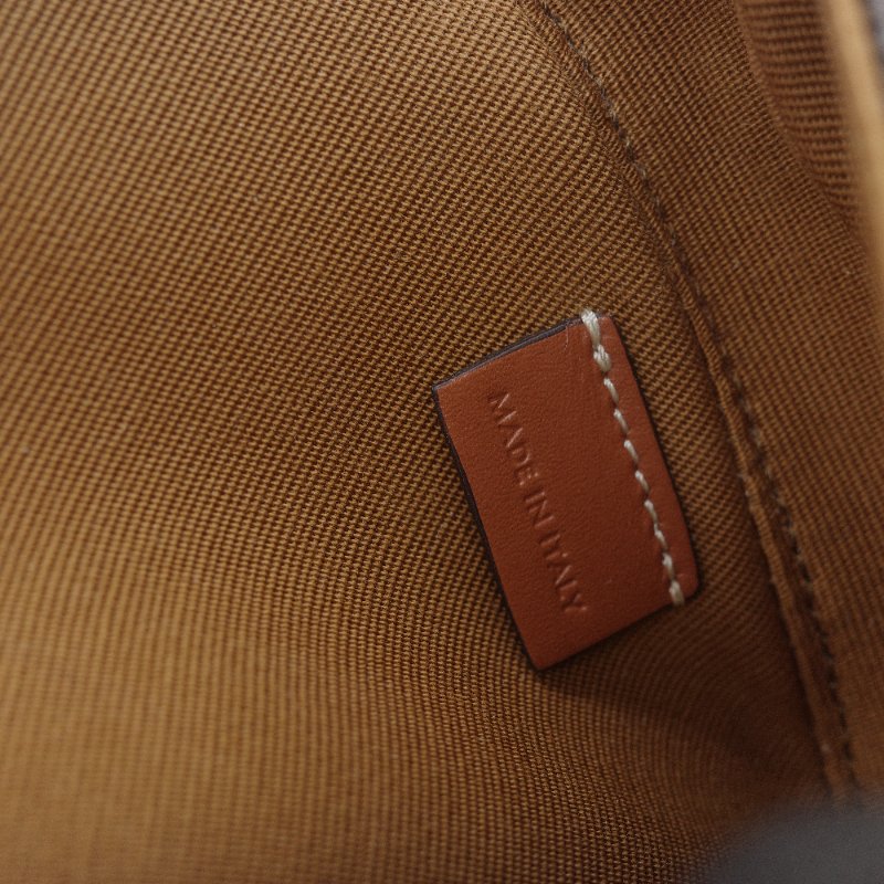 Celine 思琳 凱旋門老花 復古色 帆布 迷你三角斜背包-8