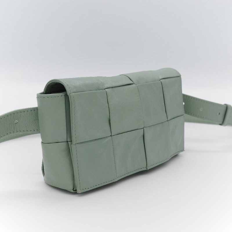 Bottega Veneta 寶緹嘉 Cassette 開心果綠 紙感小牛皮 肩背包-2