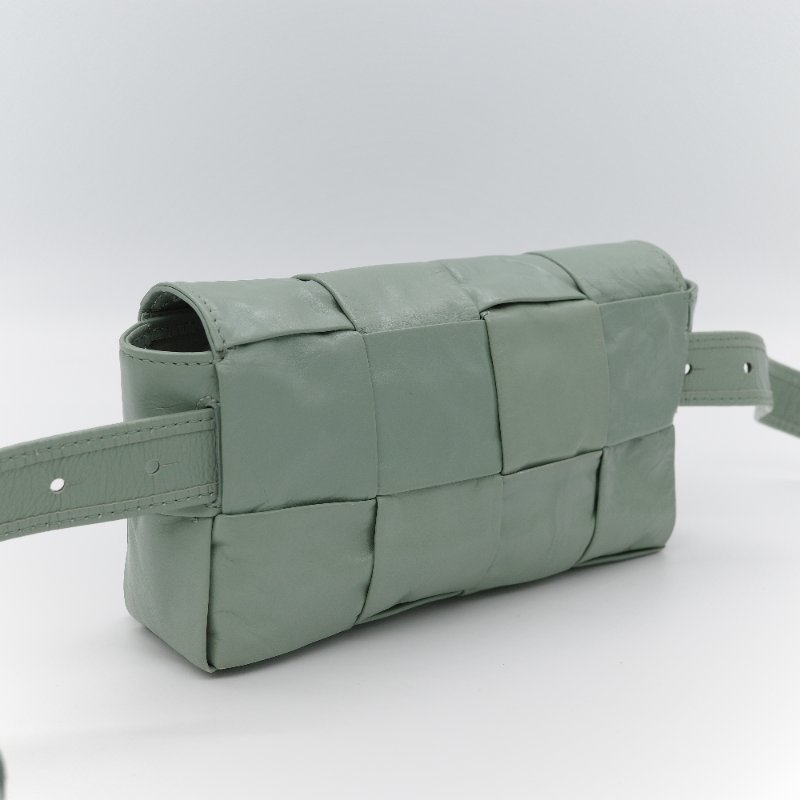 Bottega Veneta 寶緹嘉 Cassette 開心果綠 紙感小牛皮 肩背包-3