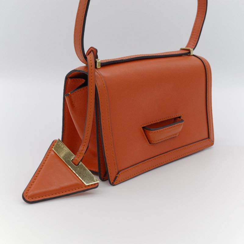 Loewe 羅威 Barcelona 橘色 牛皮 小號 斜背包-5
