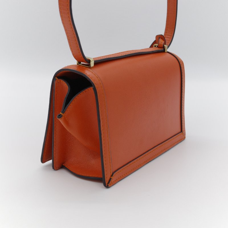 Loewe 羅威 Barcelona 橘色 牛皮 小號 斜背包-6