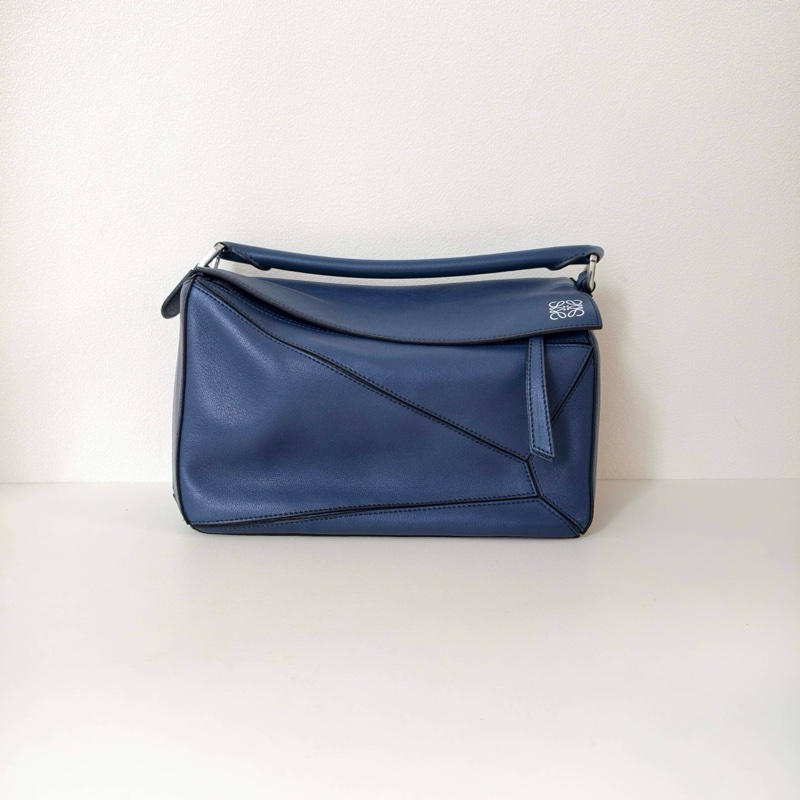 羅意威Loewe 中號緞面牛皮革 Puzzle 藍色-1