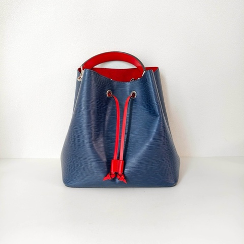 LV路易威登/Louis Vuitton 粒面牛皮革 藍色紅內裡