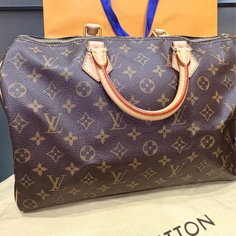 LV SPEEDY 35 波士頓包