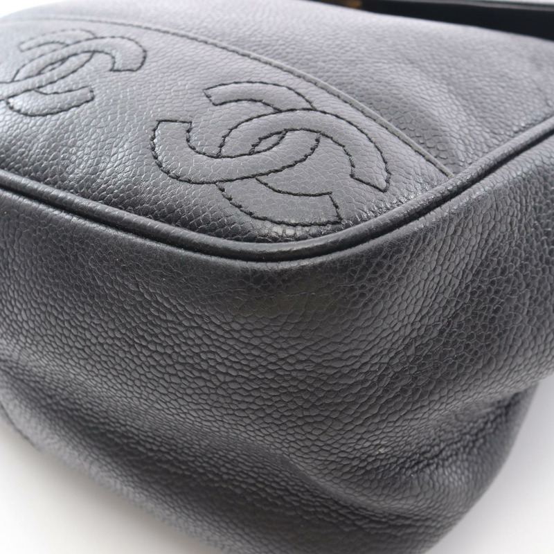 香奈兒 (CHANEL) 三重 COCO 標誌雙肩包，粒面小牛皮，黑色，二手，金色五金 CC-8