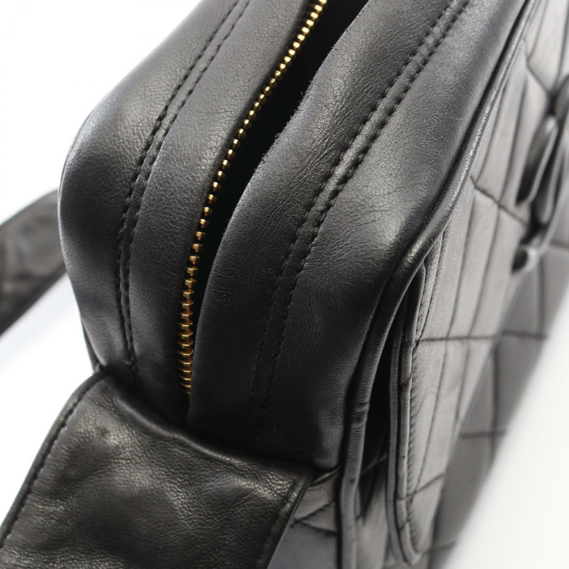 香奈兒 (CHANEL) 絎縫斜背包，羊皮材質，黑色，二手，金色五金，CC-7