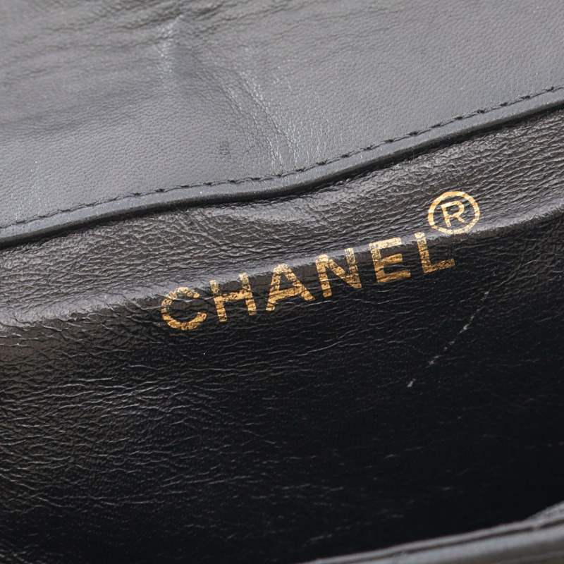 香奈兒 (CHANEL) 絎縫雙肩包，羊皮材質，黑色，二手，女款，金色五金-3