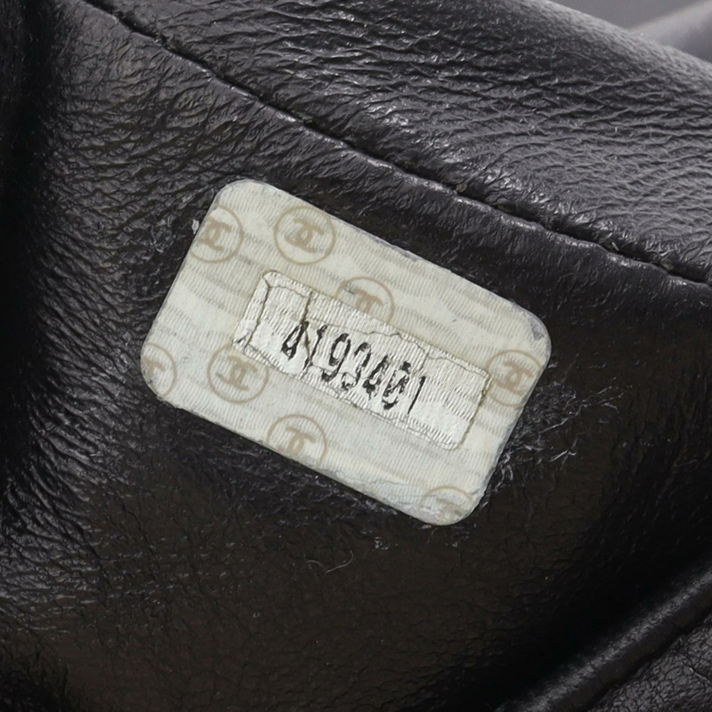 香奈兒 (CHANEL) 絎縫雙肩包，羊皮材質，黑色，二手，女款，金色五金-4