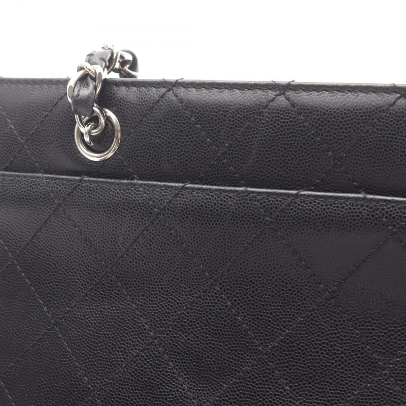 香奈兒 (CHANEL) 絎縫鏈條肩背手提包，粒面小牛皮，黑色，銀色五金，二手 CC-10